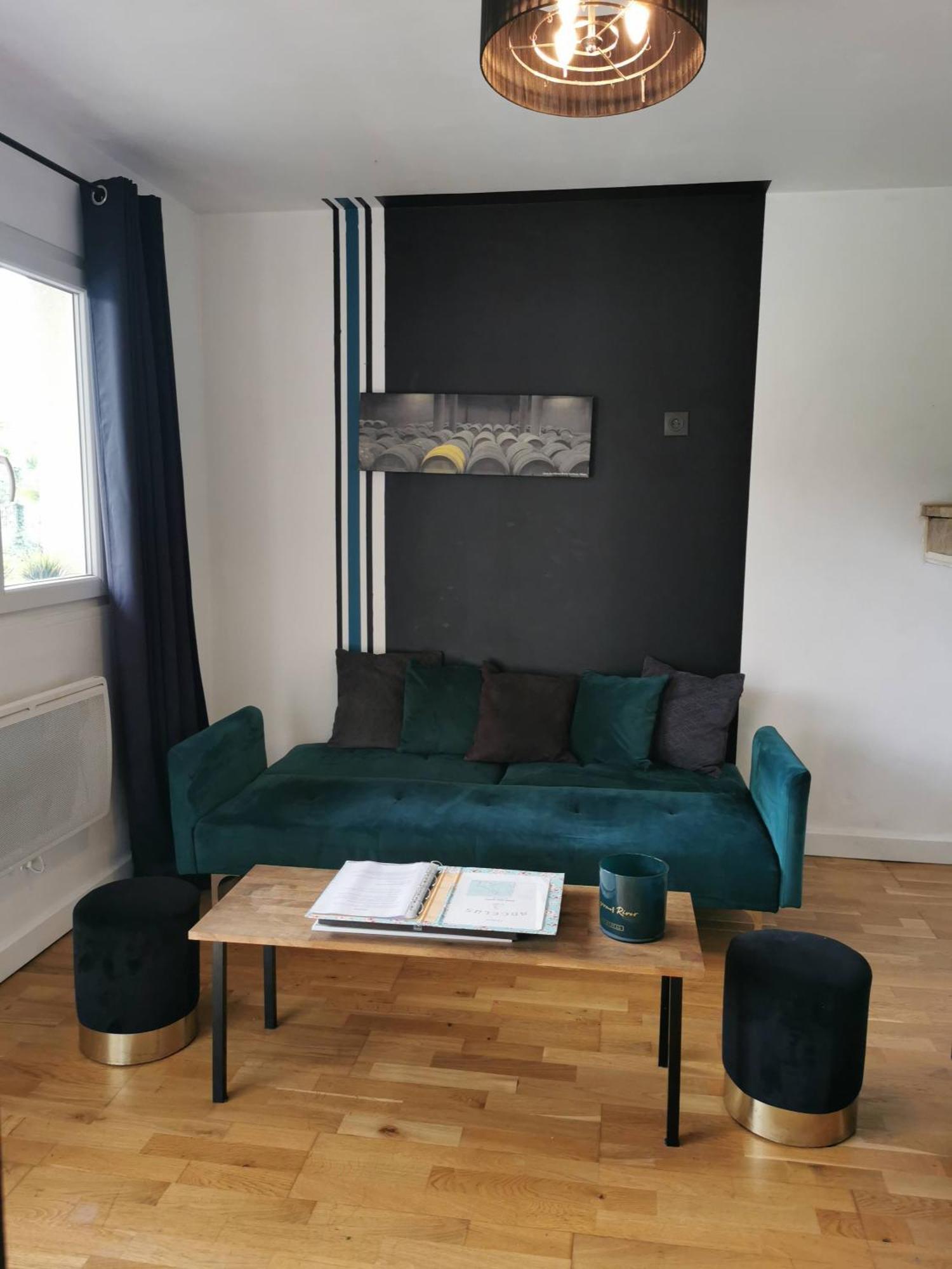 Jolie Villa Avec Piscine Dans Le St Emilionnais Sainte-Terre 外观 照片