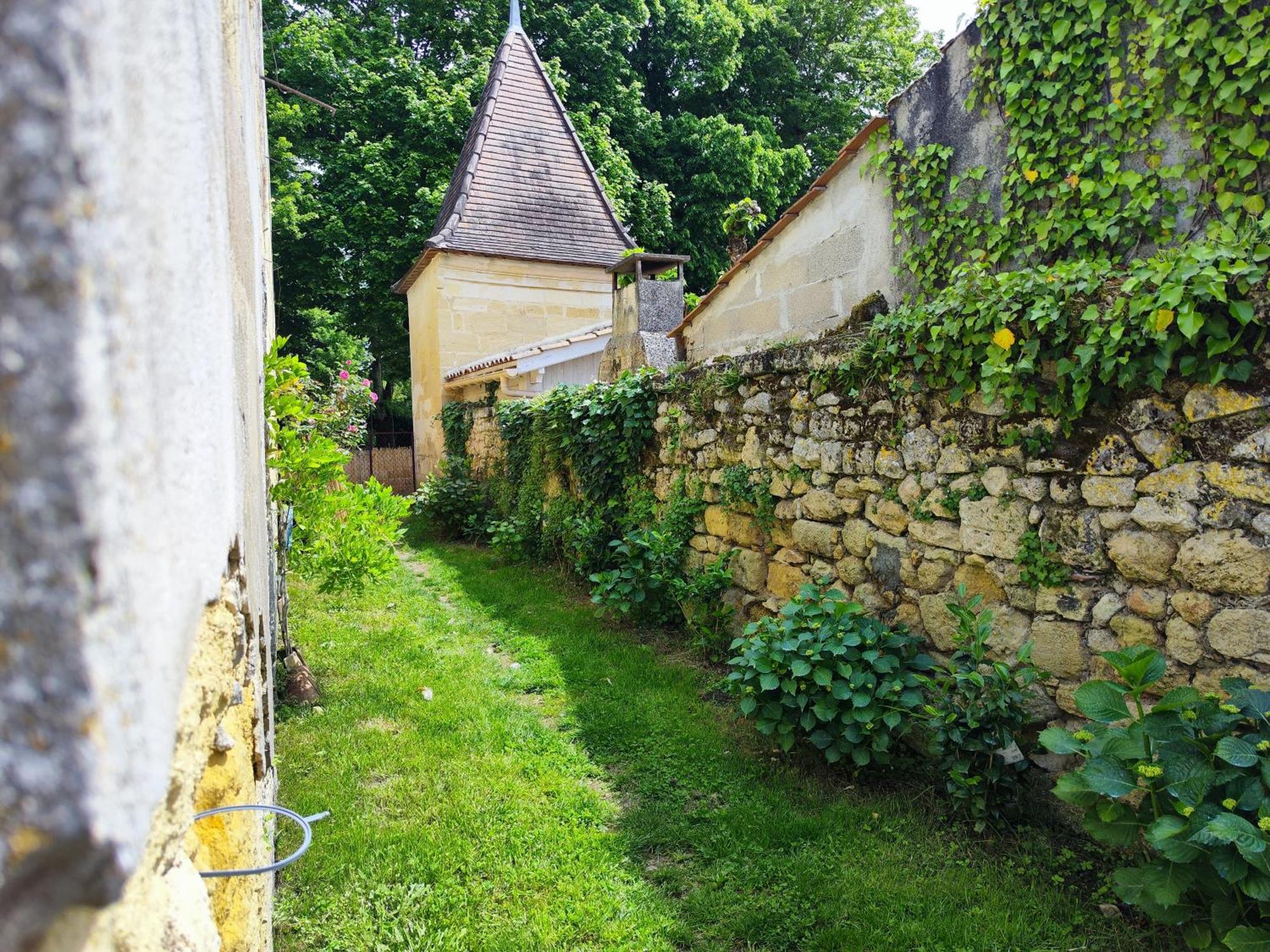 Jolie Villa Avec Piscine Dans Le St Emilionnais Sainte-Terre 外观 照片